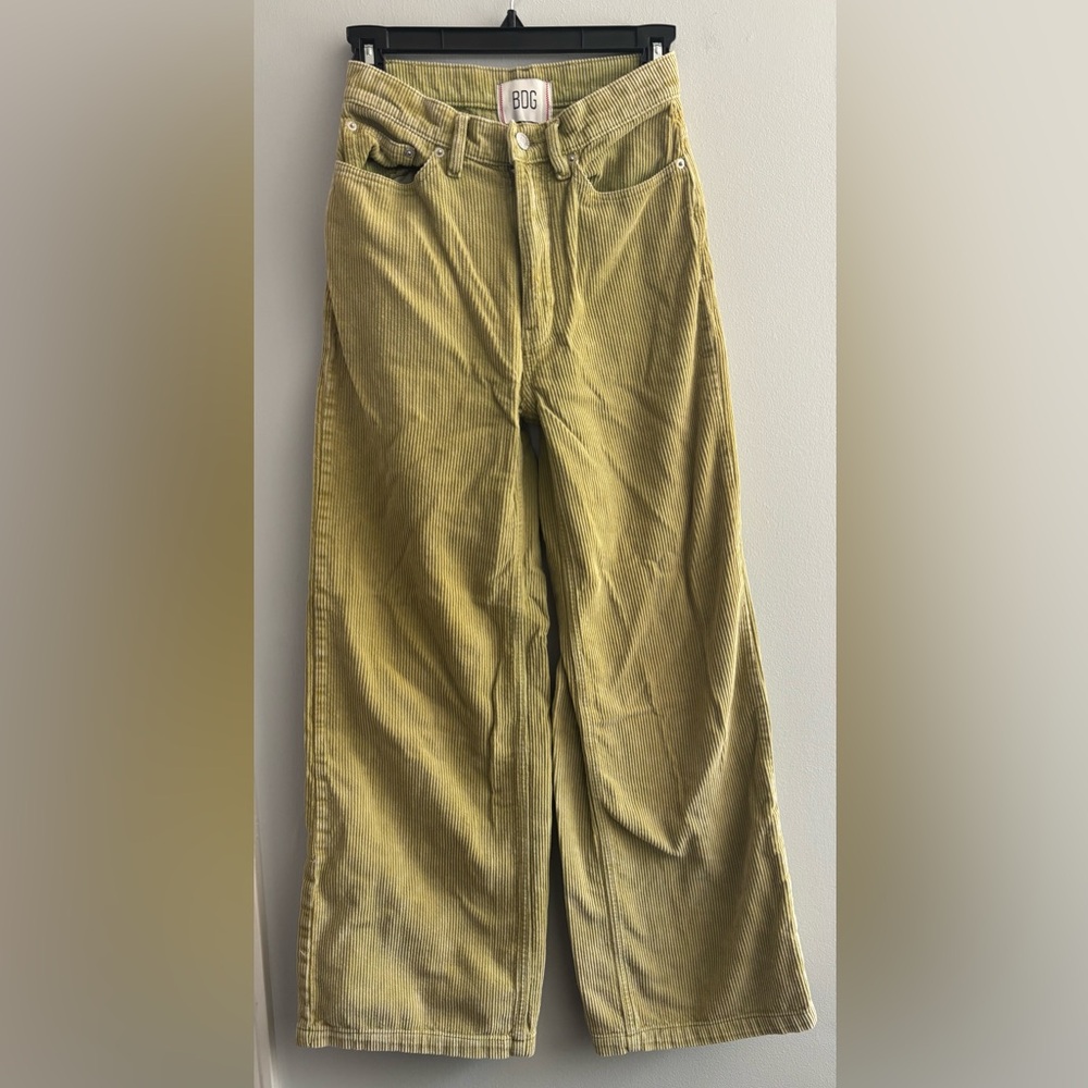 BDG High & Wide lime yellow corduroy cotton pants